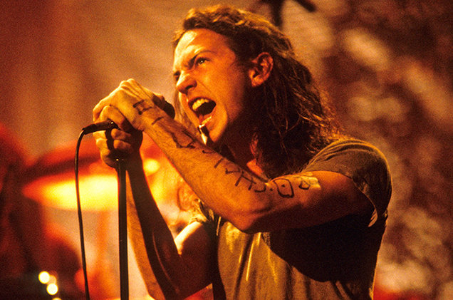 Las voces aisladas de las canciones de Pearl Jam revelan la increíble  voz de barítono de Eddie Vedder.
