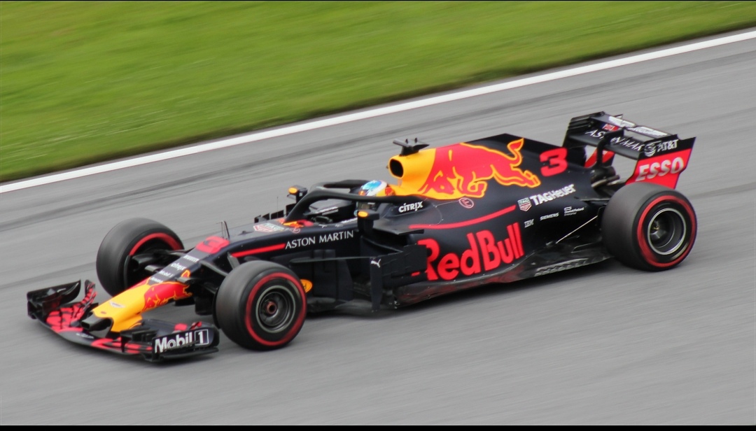 Dirigente de escudería Red Bull de F1 propuso infectar a pilotos con COVID-19