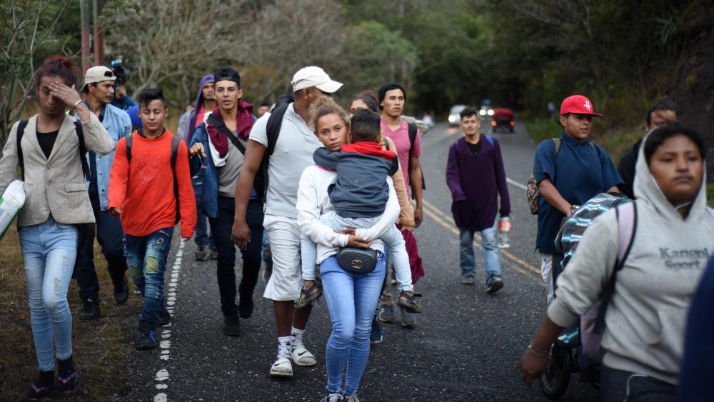 Los migrantes y la contingencia del COVID 19 en EU: el recrudecimiento de la exclusión y la violencia