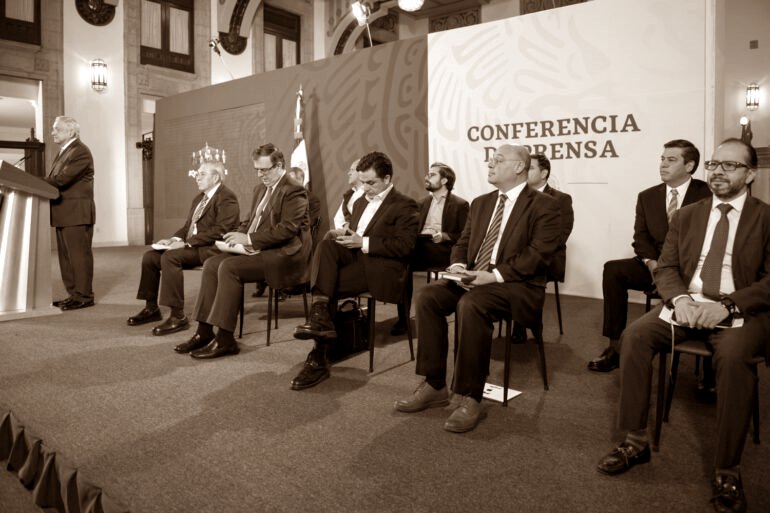 La burocratización de la 4T