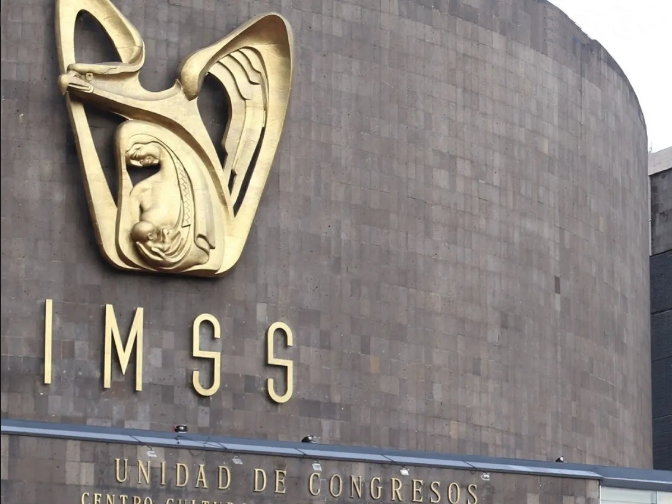Hasta un refrigerador para cadáveres se llevaron del millonario robo al IMSS