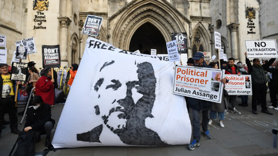 Reino Unido firma extradición de Julian Assange a EU
