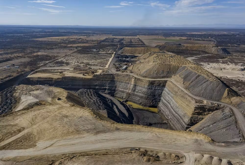 Minería de carbón deja heridas sin cicatrizar en Coahuila 
