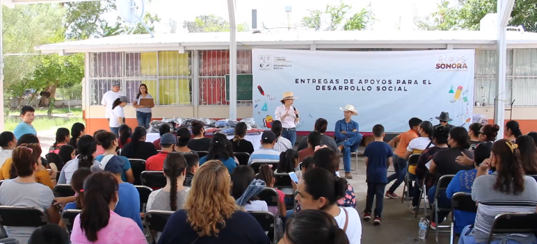 Sedesson entrega útiles escolares para niños y niñas de zonas rurales de Hermosillo