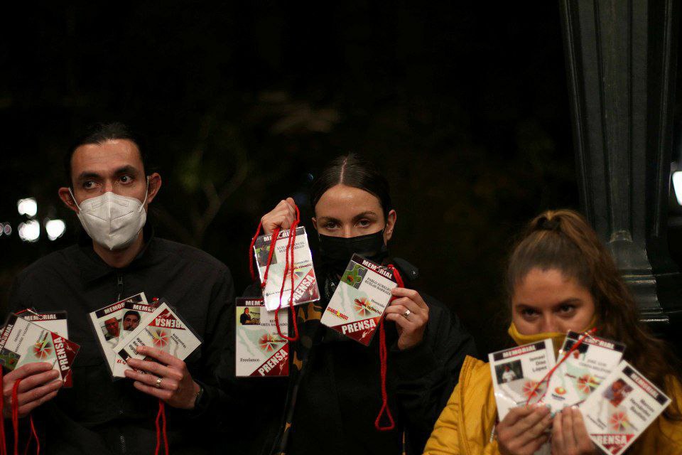 ¡ALERTA! Periodistas y defensoras en riesgo por ejercer su labor: revela informe de CIMAC