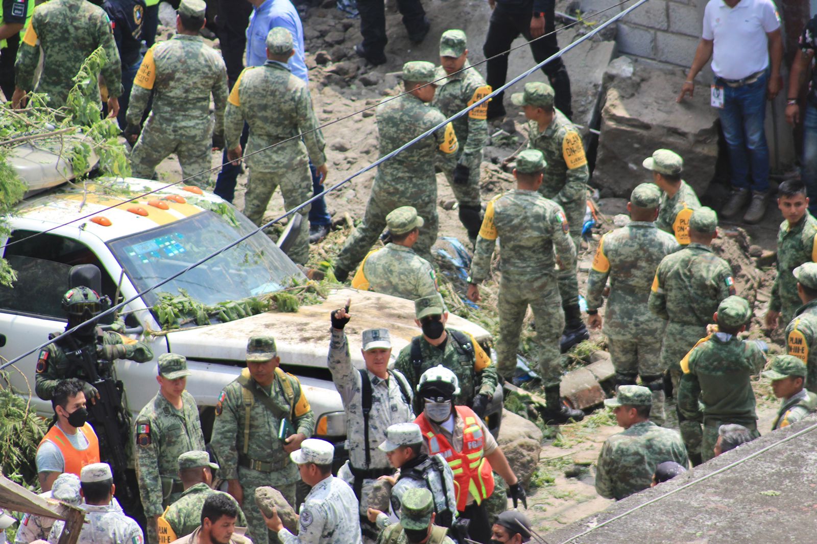 Casas Y Personas Sepultadas Tras Derrumbe De Cerro En Cuernavaca ...