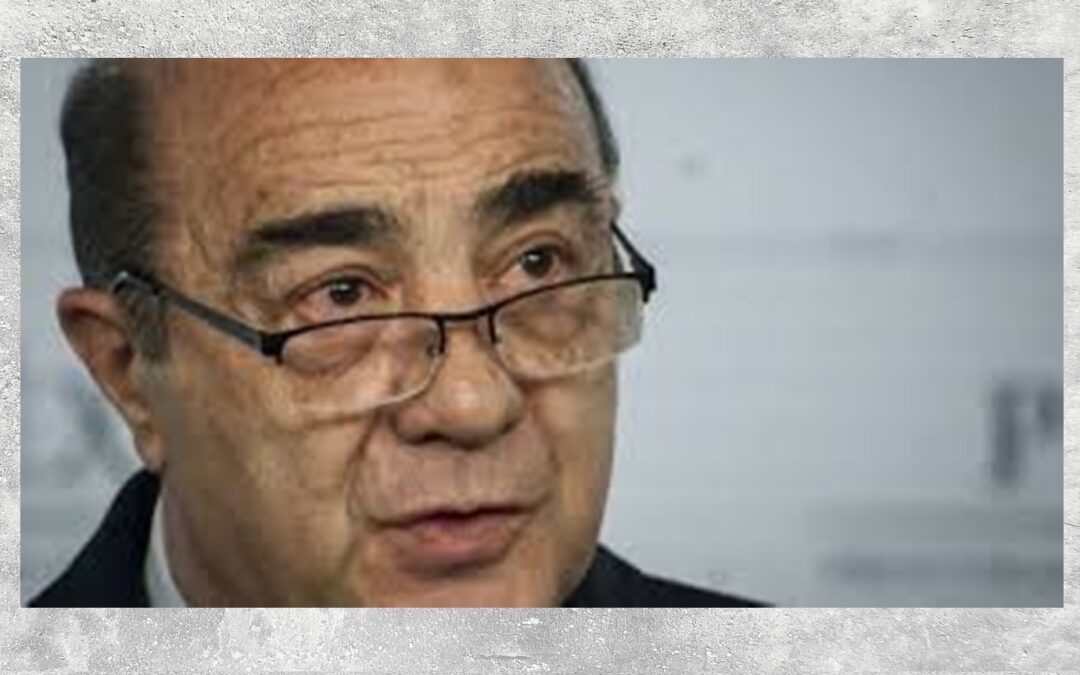 Murillo Karam obtiene amparo por caso Ayotzinapa