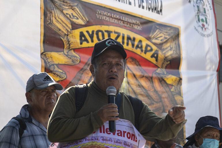 «Ya le perdimos confianza a este gobierno: madres y padres de los 43