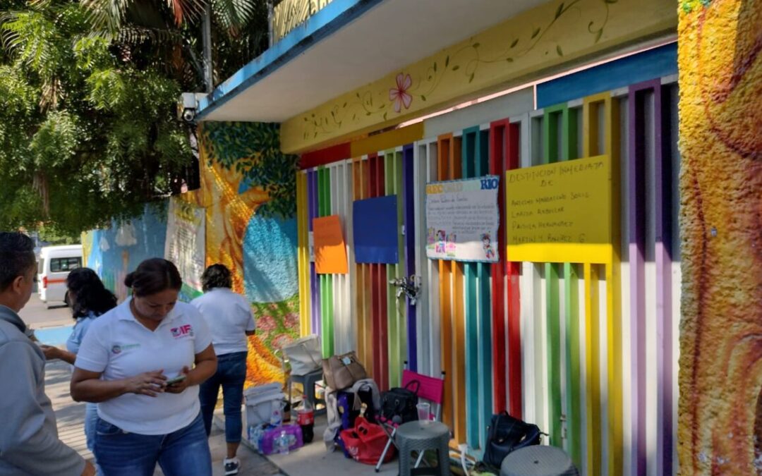 Se extiende protesta del DIF del estado de Guerrero, piden la destitución de tres funcionarios