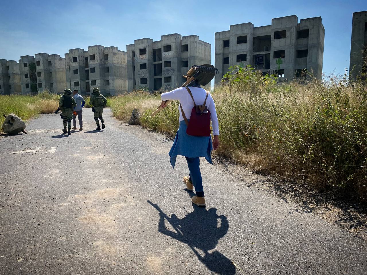 photo5100882510430186057