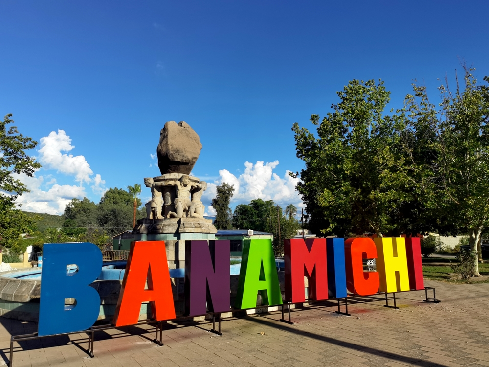 plaza principal de banamichi
