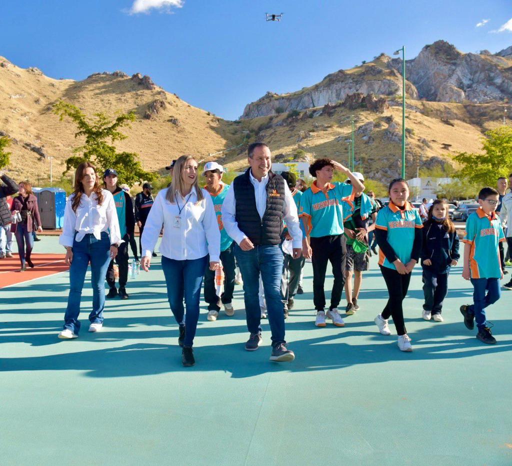 Cumple Toño Astiazarán a hermosillenses y entrega unidad deportiva modernizada en El Cárcamo (5)