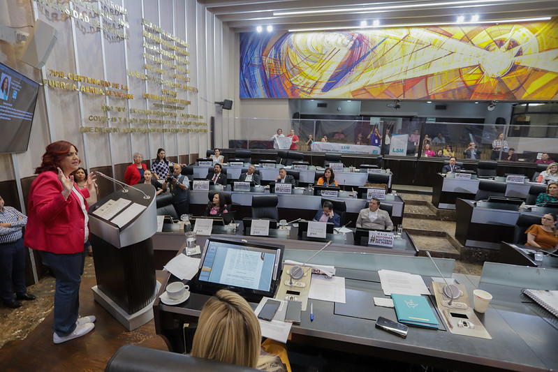 Congreso reconoce al lenguaje de señas como patrimonio lingüístico