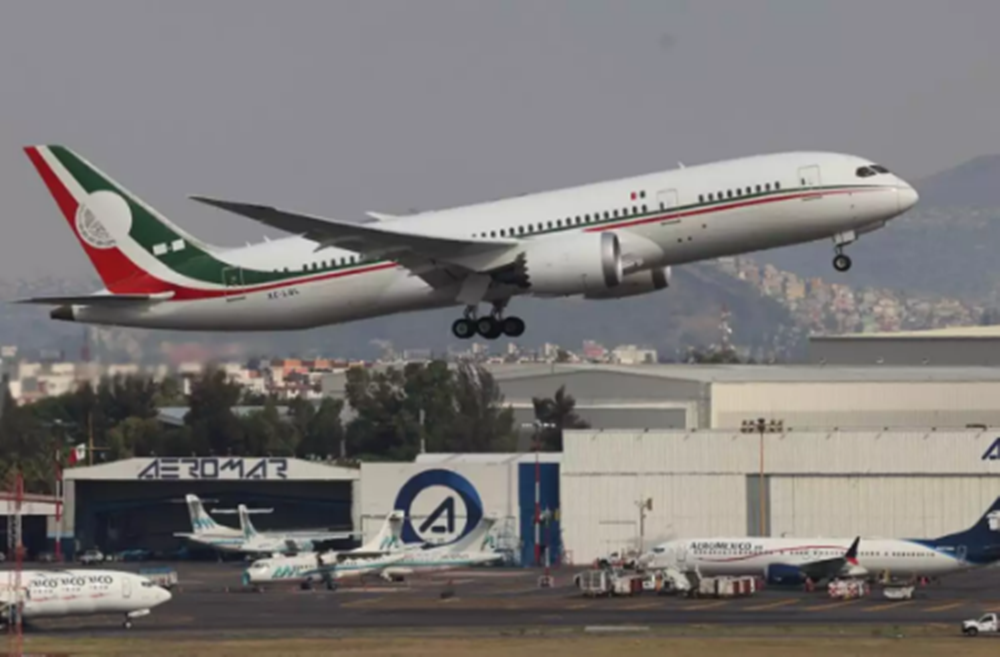 Avión presidencial deja México y vuela a Tayikistán