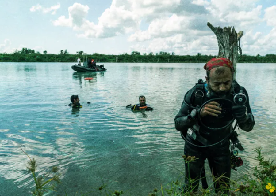 Bajo el lirio: familias encuentran 578 cadáveres en cuerpos de agua, más de 90 en Río Bravo