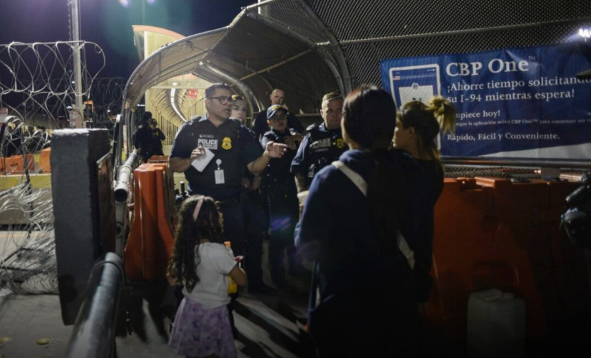 Expira Título 42 con unos 11 mil migrantes varados en la región de Ciudad Juárez-El Paso