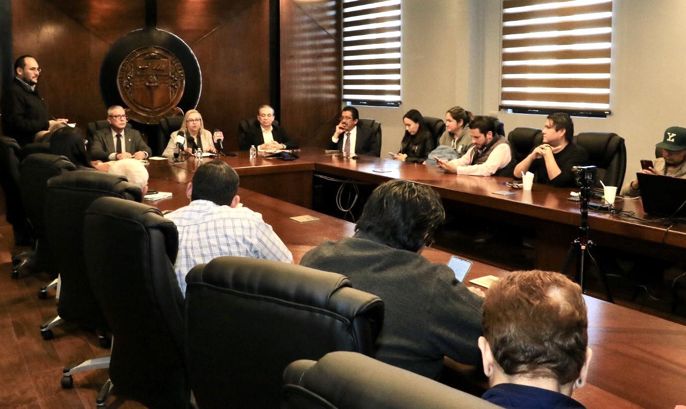 329472133_548935303965266_9809761601634889_n (1)