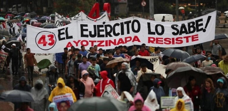 Familiares de Ayotzinapa no cesarán en su lucha por verdad y justicia