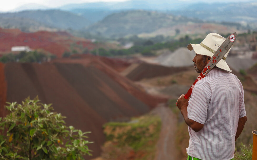 Después de 22 años, gobierno restituye tierras a campesinos de Atenco