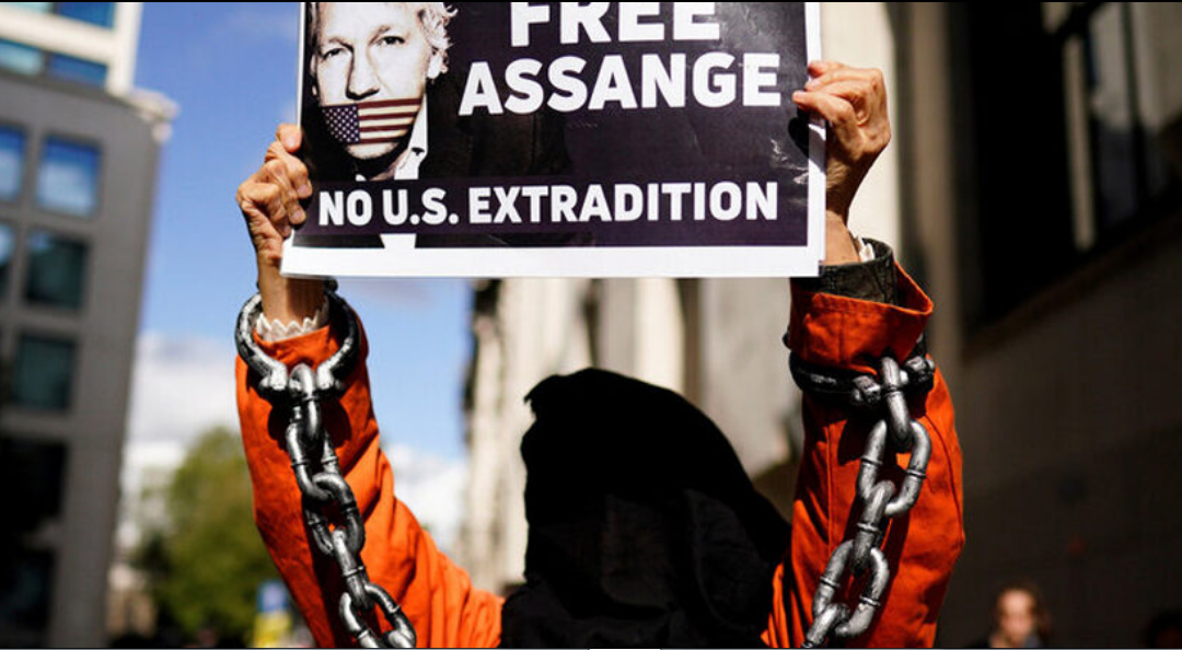 La hipocresía de Joe Biden sobre la libertad de expresión y el caso Assange