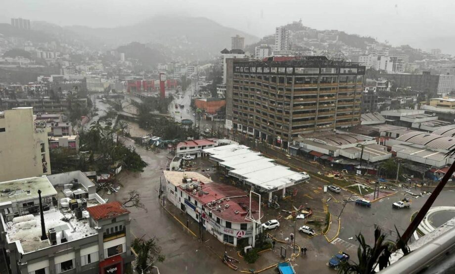 Guerrero reporta 27 personas sin vida por huracán Otis