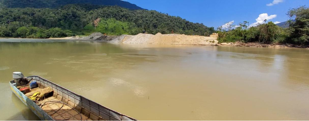 VIDEO | Cuatro ríos de Latinoamérica y comunidades indígenas están bajo amenaza por escalada de la minería ilegal