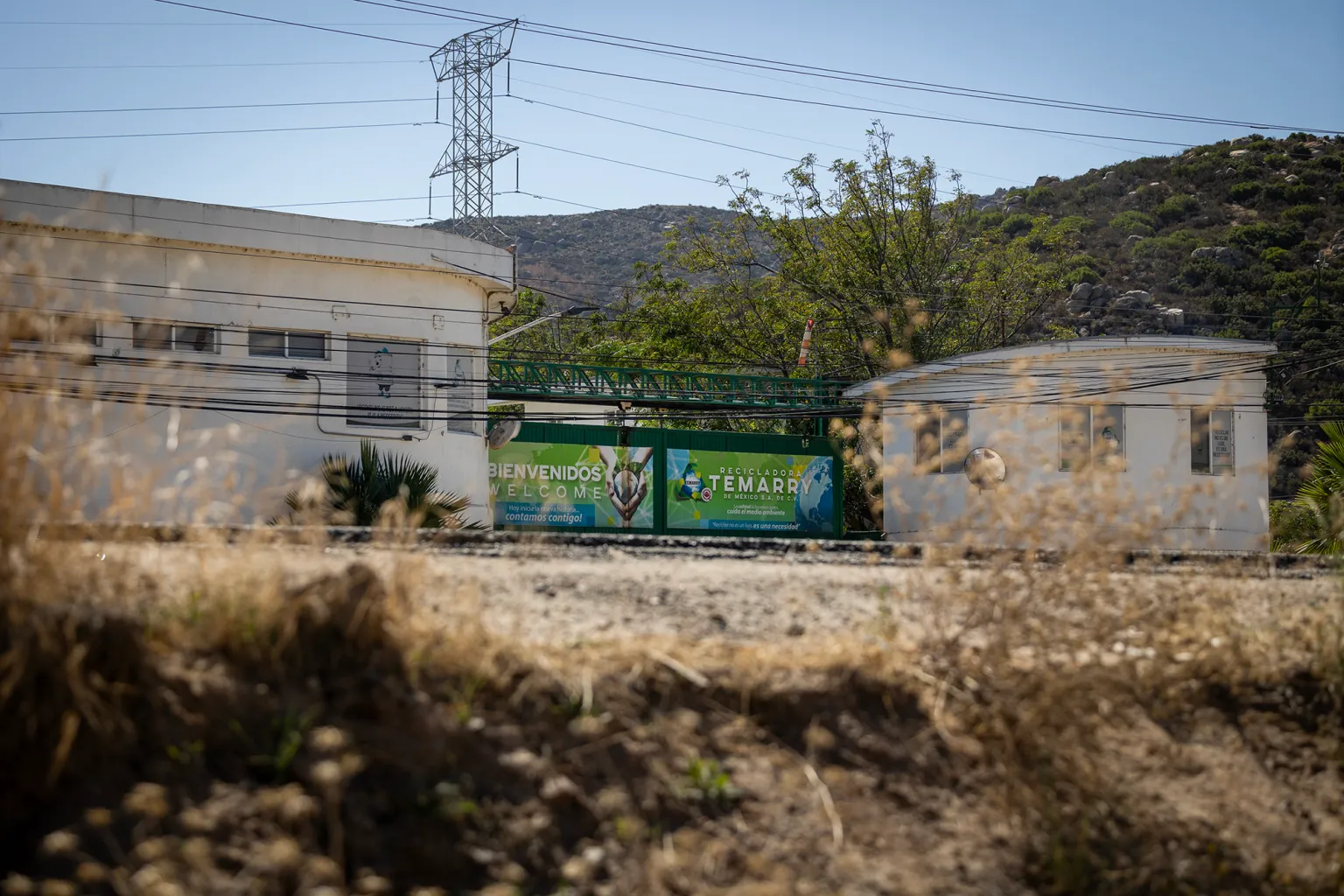 Recicladora Temarry de México S.A. de C.V. en Tecate, Baja California, México, el 19 de octubre de 2023. Foto de Miguel Gutiérrez Jr., CalMatters