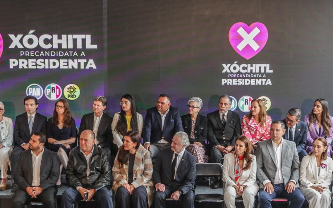 Mayoría panista; Xóchitl presenta a su equipo de campaña