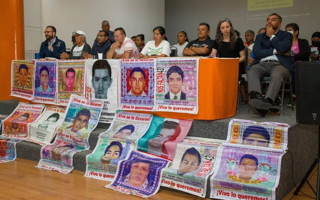 Intento de división y ocultamiento de documentos militares en caso Ayotzinapa