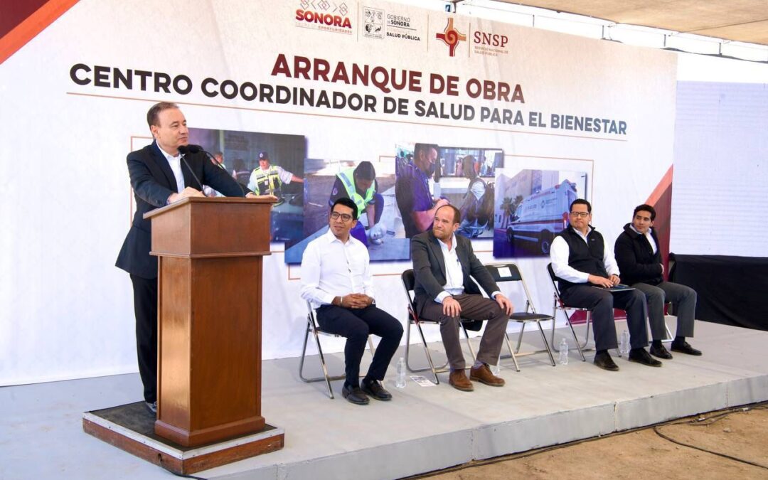 Durazo entrega vehículos para acercar los servicios de salud a zonas rurales remotas