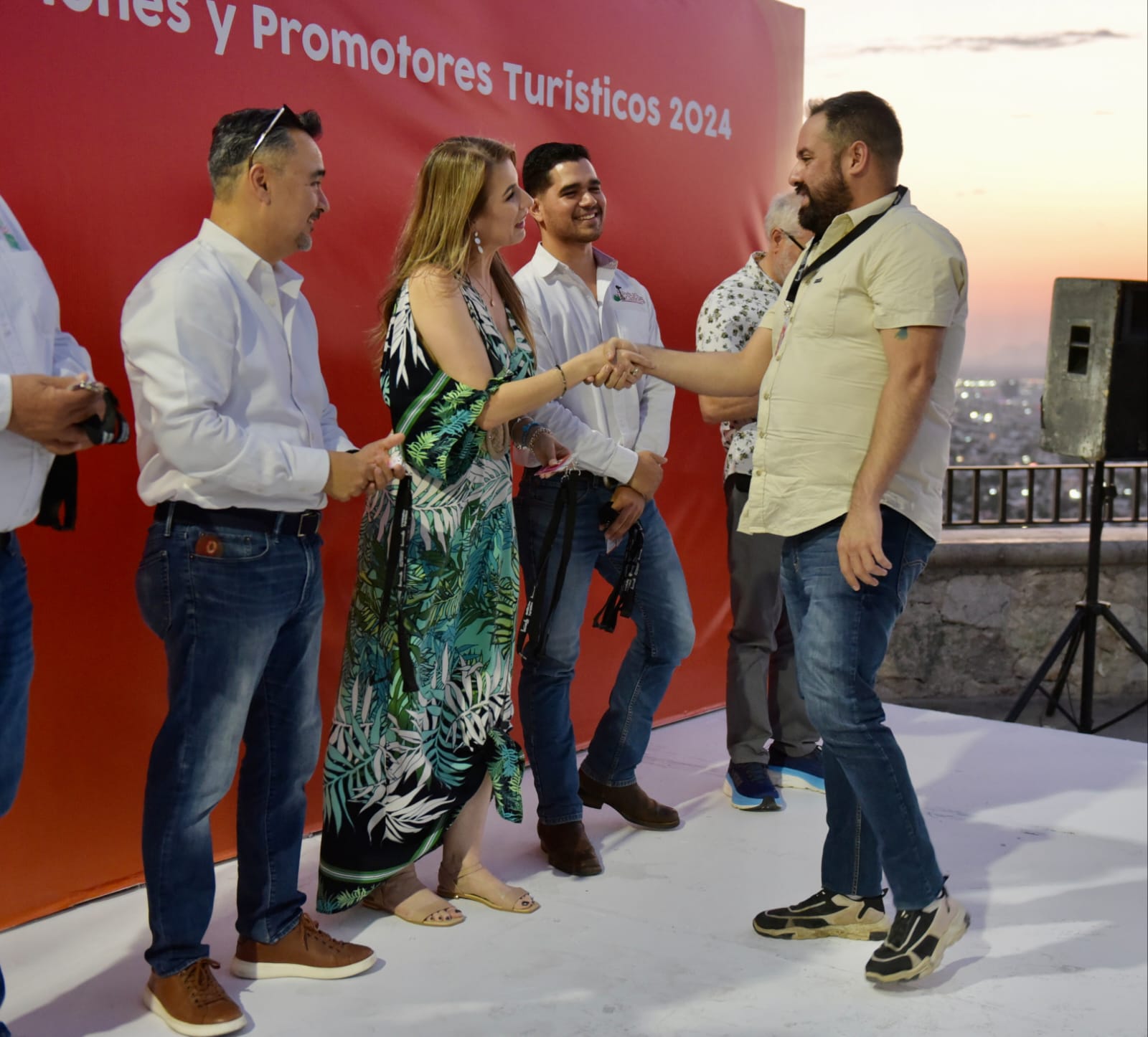 Certifica Gobierno de Hermosillo a segunda generación de anfitriones y promotores turísticos (1)