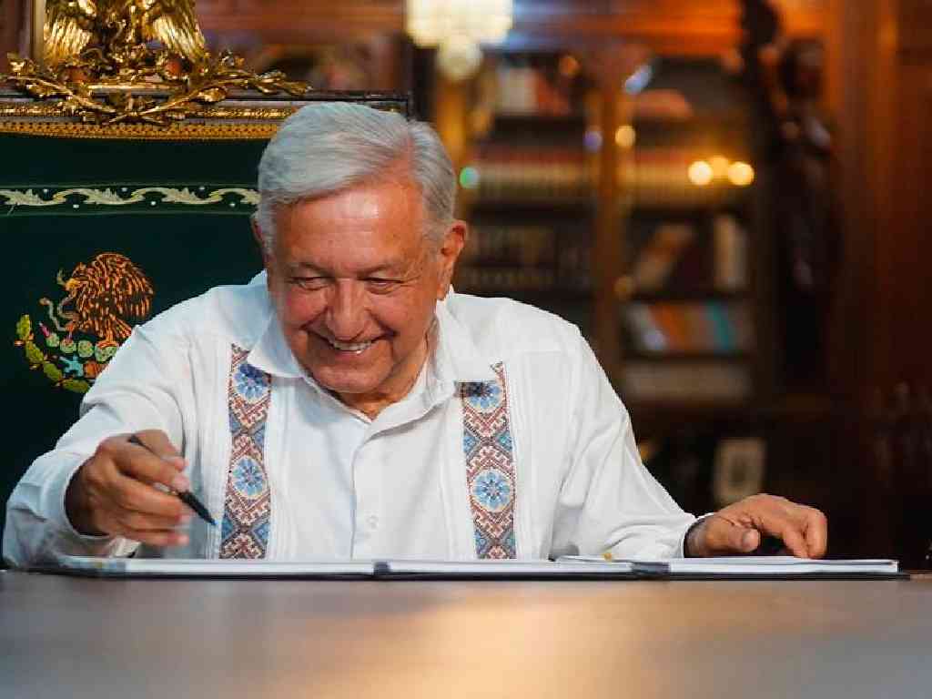 AMLO