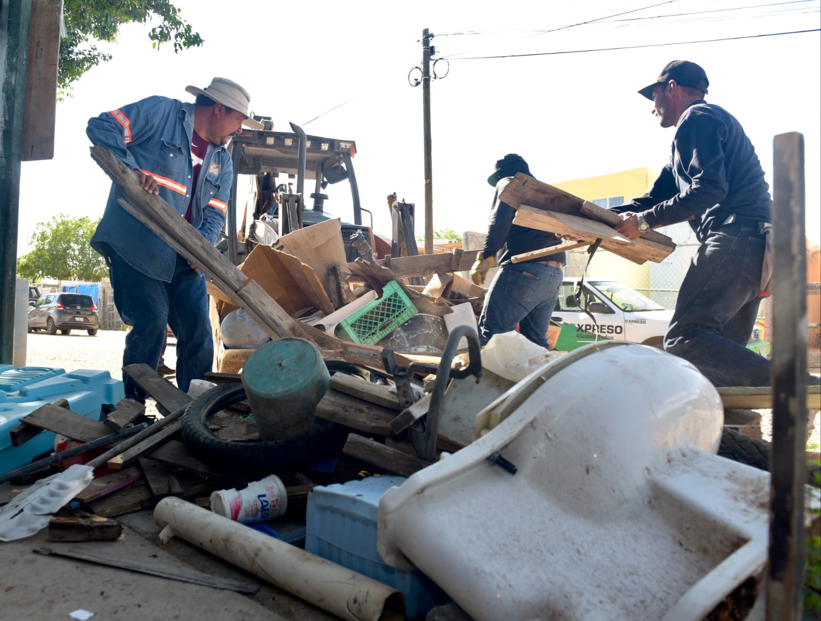 Retira Ayuntamiento de Hermosillo 173 toneladas de desechos no domésticos de 4 colonias (1)
