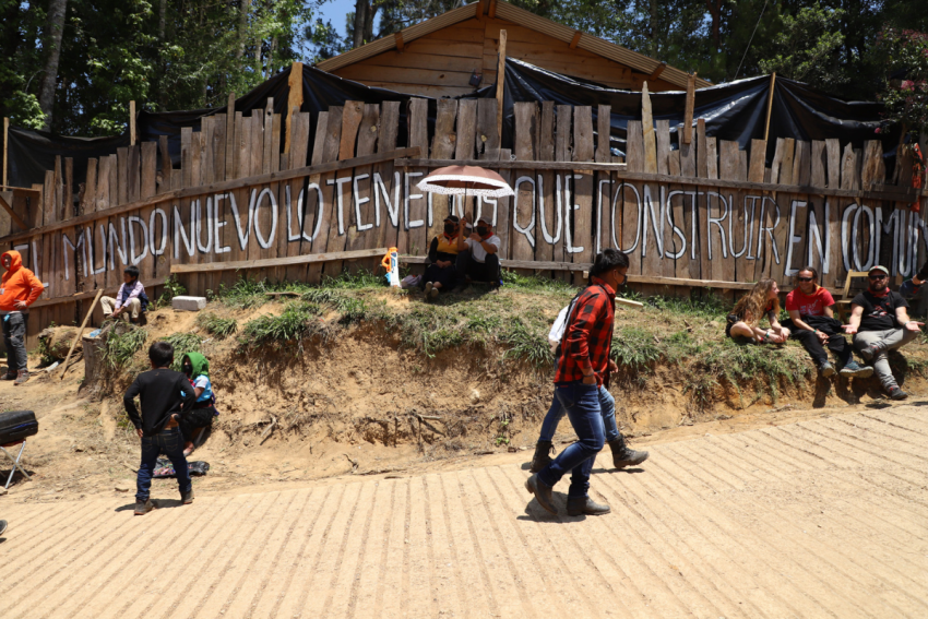 Presentan ante juzgado a zapatistas tsotsiles desaparecidos en Chiapas