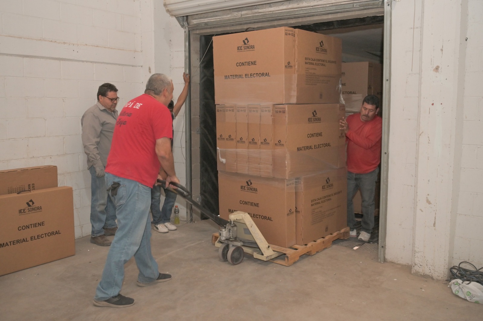 WhatsApp Image 2025-04-30 at 19.53.07