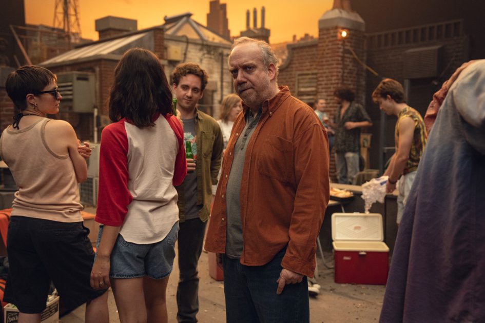 Vuelve ‘Black Mirror’, ahora reconvertida al tecnoptimismo nostálgico