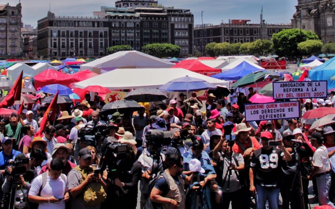 Inicia huelga magisterial nacional