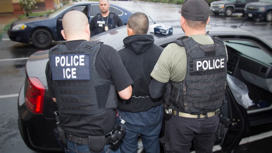61 connacionales detenidos en redadas en Los Ángeles