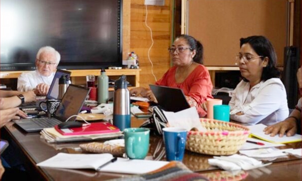 En el Frayba ratificamos a Dora Roblero en la dirección del Centro