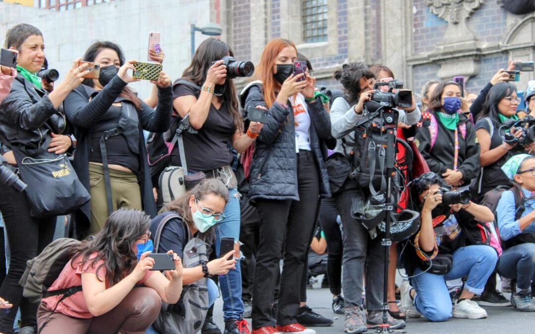 Aumentaron 117  por ciento las agresiones contra mujeres periodistas durante el sexenio de AMLO