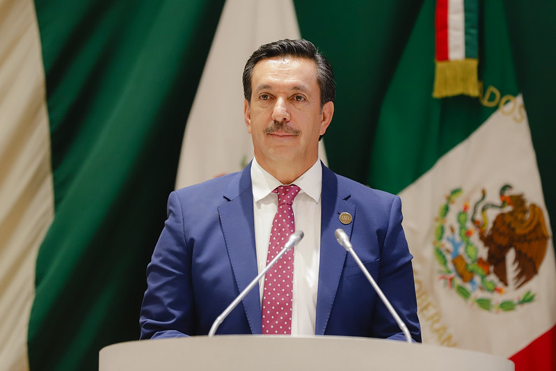 Propone David Figueroa reducir burocracia en documentos a migrantes sonorenses