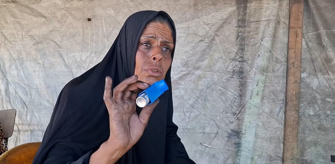 Asfixiados en Gaza: la crisis sanitaria se agrava mientras las familias queman plástico para obtener combustible