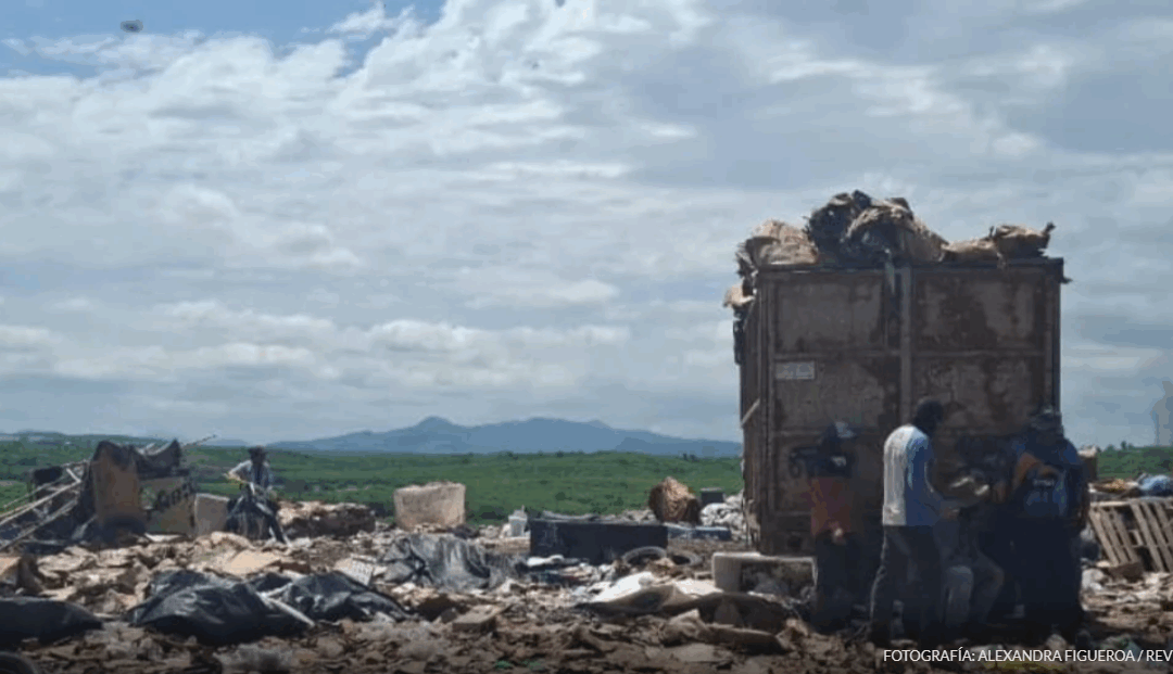 Desplazados por la narcoguerra en Sinaloa: De tocar el cielo de Badiraguato al basurero de Culiacán
