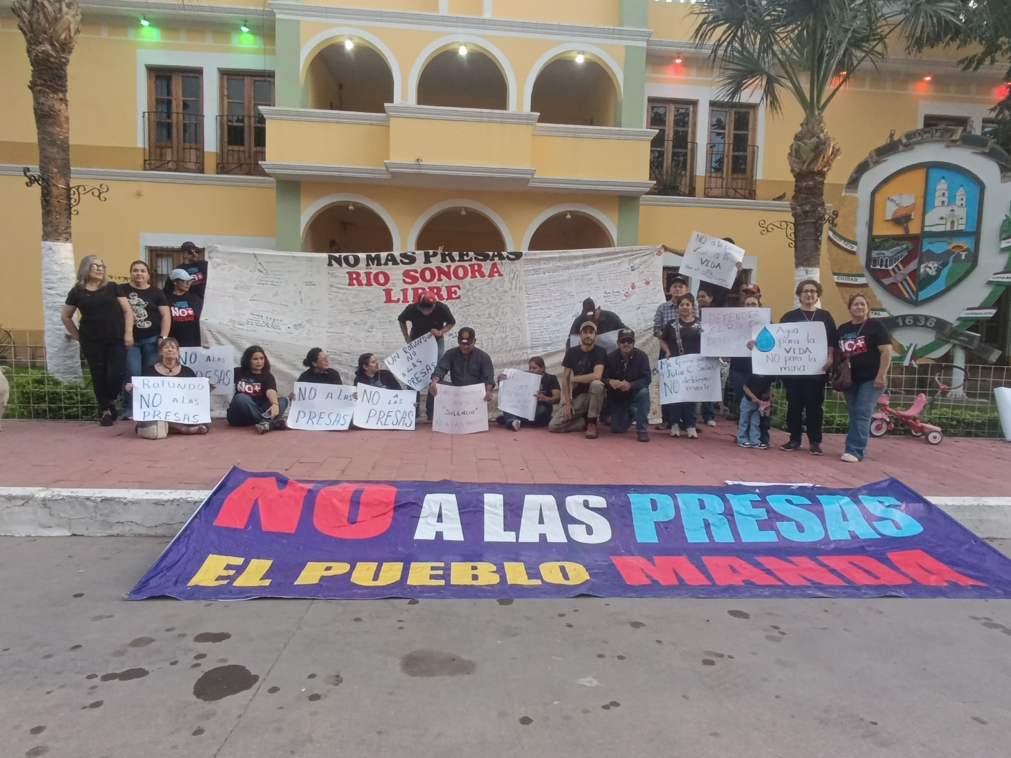 587085141_122110383915065625_3499215647840028353_n