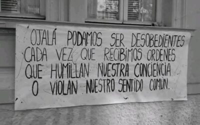 La imperceptible sensación de la manipulación constante