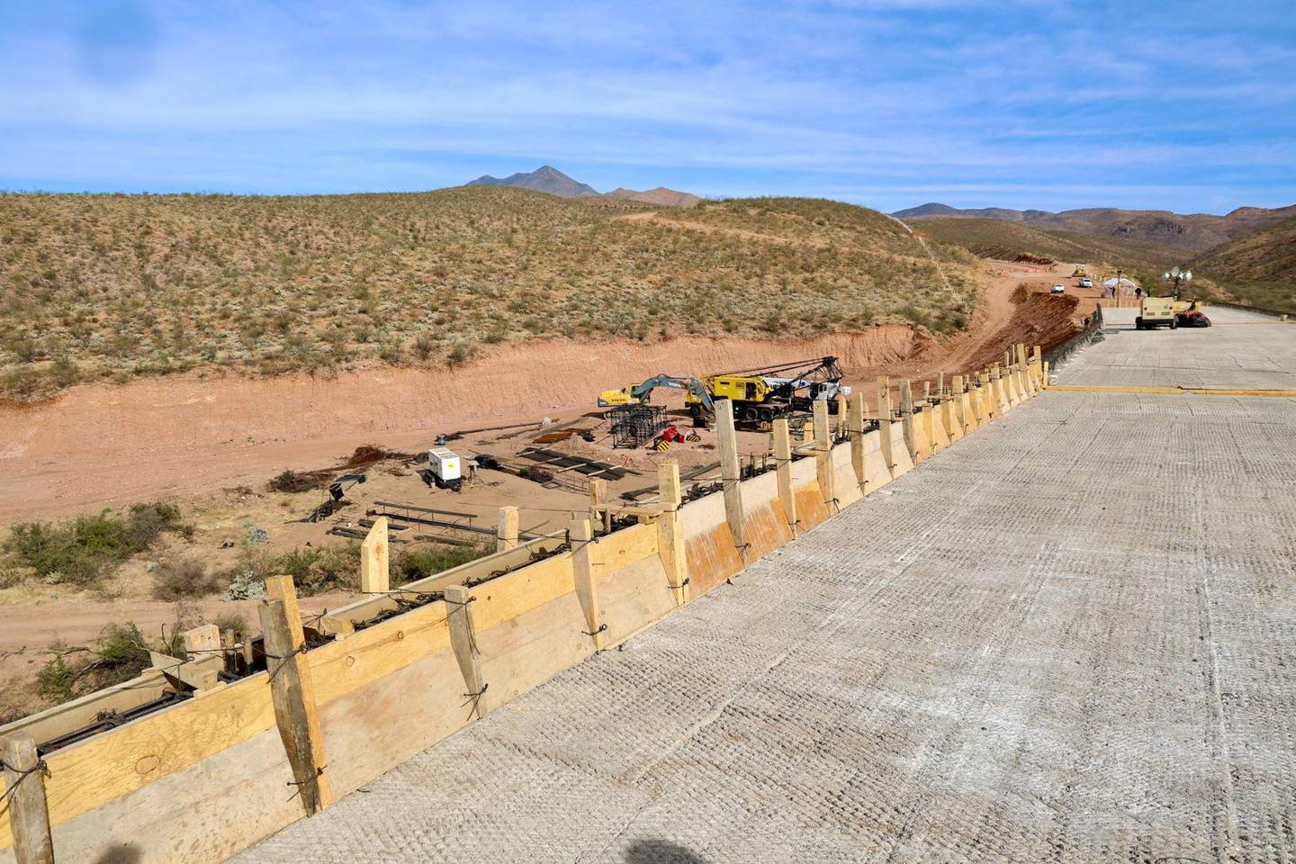 606868284_1309875457846743_4724334449161608381_n