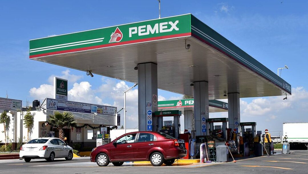 Gobierno federal blindará precio de combustibles ante crisis petrolera