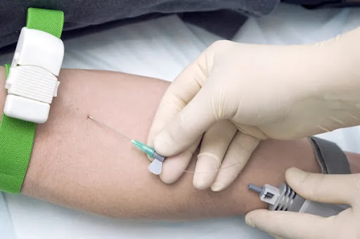 Dos muertos por suero en Hermosillo; aseguran presunta clínica