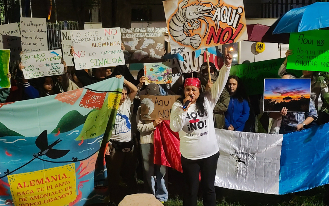 “Aquí no”: defensores mayo-yoreme protestan frente a embajada de Alemania contra planta de amoníaco en Topolobampo