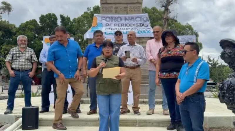 Periodistas de Oaxaca exigen aparición con vida de comunicadora Roxana Guzmán